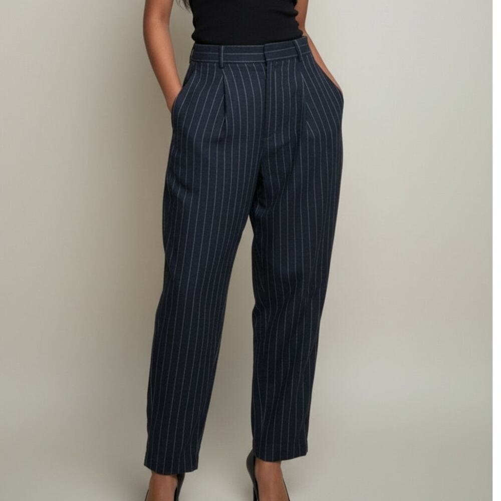 ZARA Chic Subtle Pin Striped Hi Rise Trouser Pants Pockets Buttons S Grey White